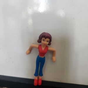 Polly Pocket Lila McDonalds Happy Meal Action Figure 2006 Arms Move Legs Bend